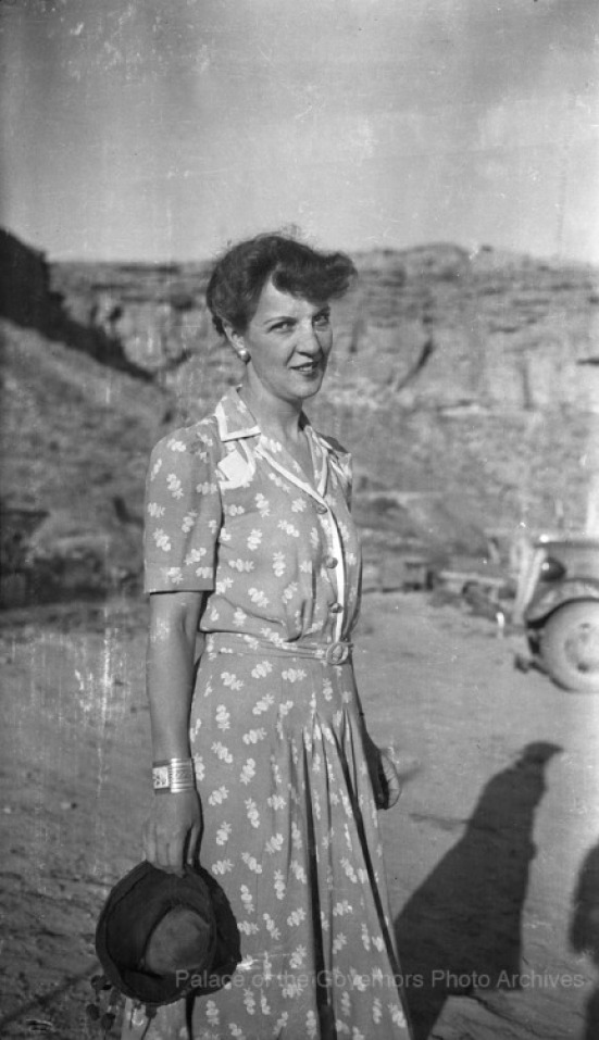 Florence Hawley Chaco Canyon; Photographer: Armand G. Winfield Date: 1940 [ http://pogphotoarchives.tumblr.com/post/110253283542/archaeologist-florence-hawley-ellis-chaco-canyon ]